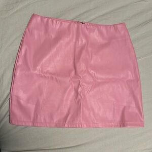 Bubblegum pink pleather skirt